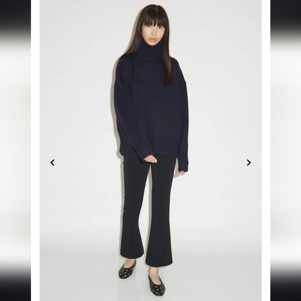 The Row Beca Crop Pants Wool Strech Kick Flare Black 4
